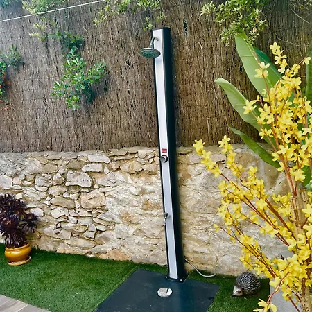 וילה Maisonnette Avec Terrasse Et Jardin-parking Prive-9mn Des Plages A Pied
